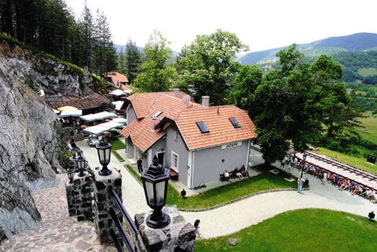 Etno Brvnara Tamara Vila Kremna Exterior foto